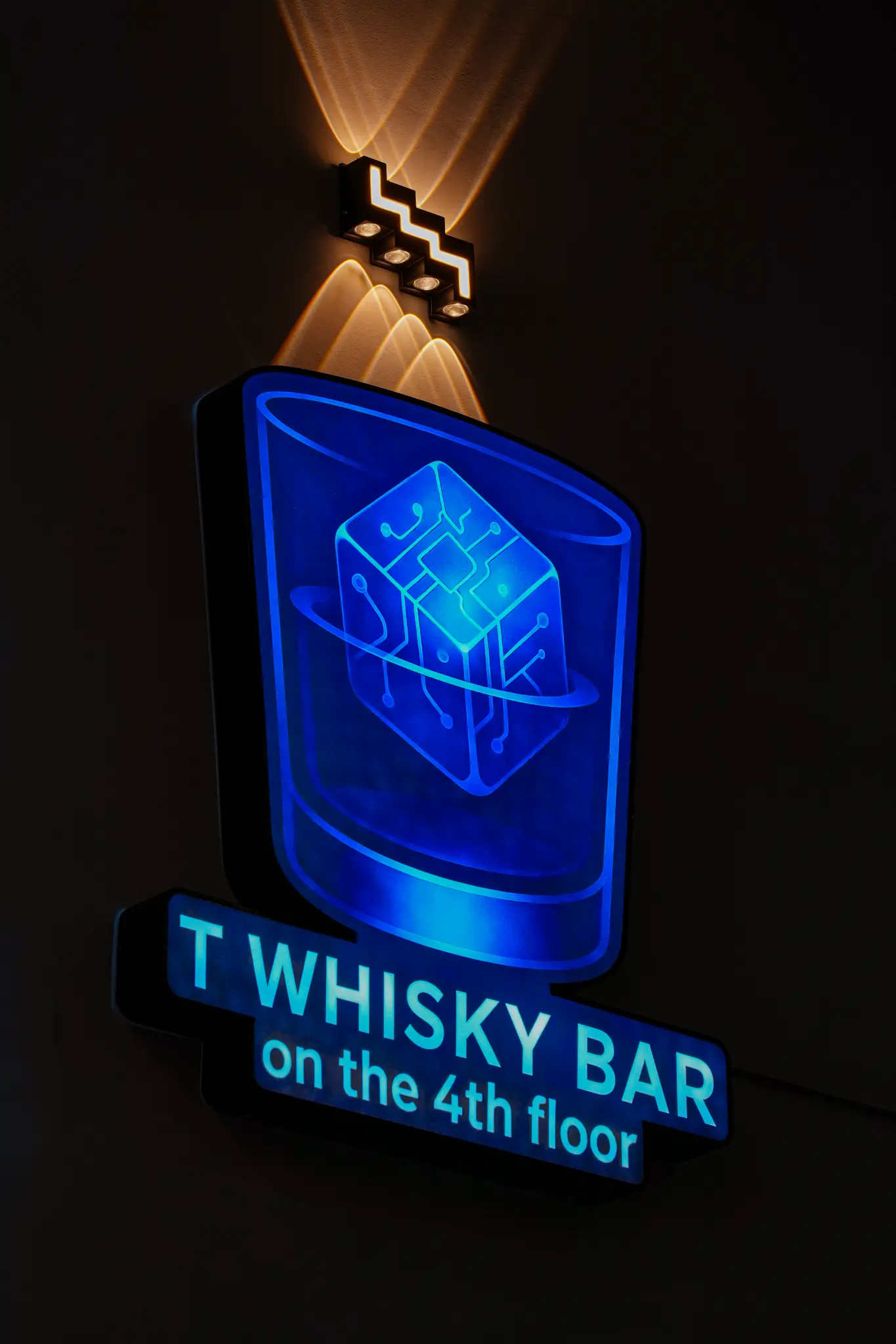 T Whisky Bar Sign